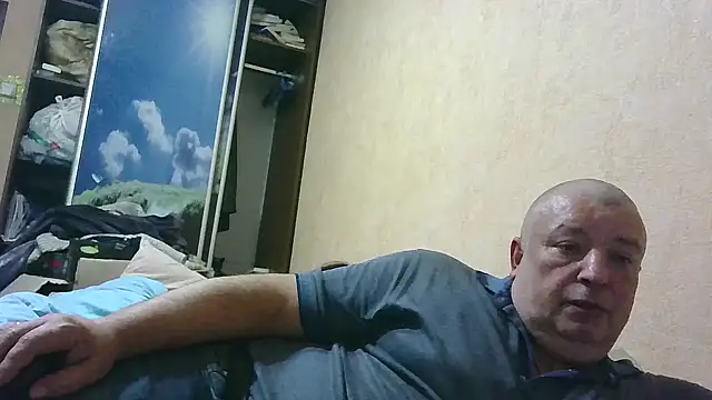 Art Ass online show from October 13, 2025, 5:47 pm