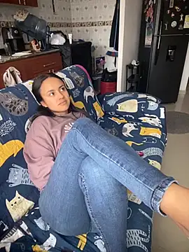 Snapshot of Shanonsex2 chatting on October 24, 2025, 8:52 pm Shanonsex2 online show from October 24, 2025, 8:52 pm