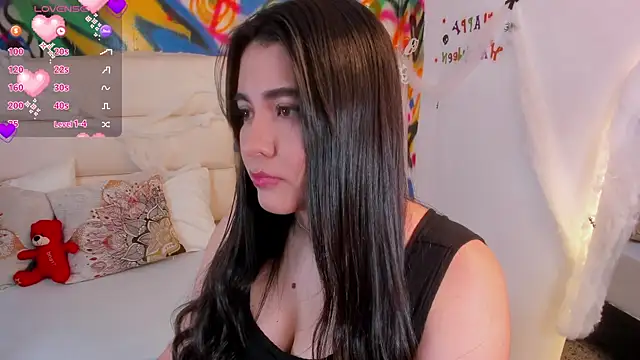 Liana Bernocchi online show from October 24, 2025, 8:41 pm