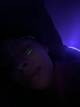 BabyAsiann online show from November 19, 2025, 12:49 pm