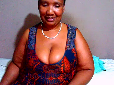 Snapshot of Pinkpussyxx chatting on December 17, 2025, 7:08 pm Pinkpussyxx online show from December 17, 2025, 7:08 pm