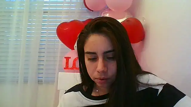 catrinasexy19 online show from February 23, 2025, 11:25 pm