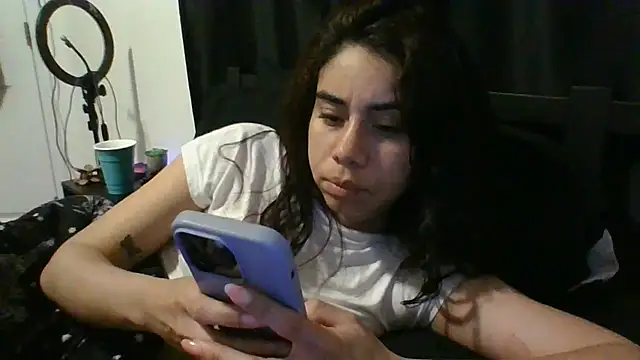 catrinasexy19 online show from March 18, 2025, 12:30 am