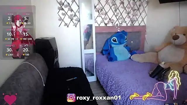 roxy roxxan online show from May 6, 2026, 2:32 pm