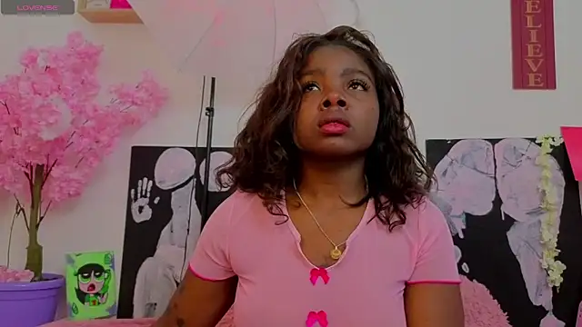 Snapshot of KilyetVera3x chatting on November 29, 2025, 2:55 am KilyetVera3x online show from November 29, 2025, 2:55 am