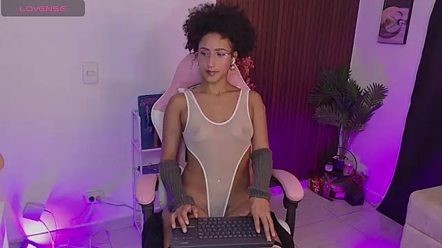 Snapshot of mulata_1ch chatting on May 28, 2026, 1:02 am mulata 1ch online show from May 28, 2026, 1:02 am