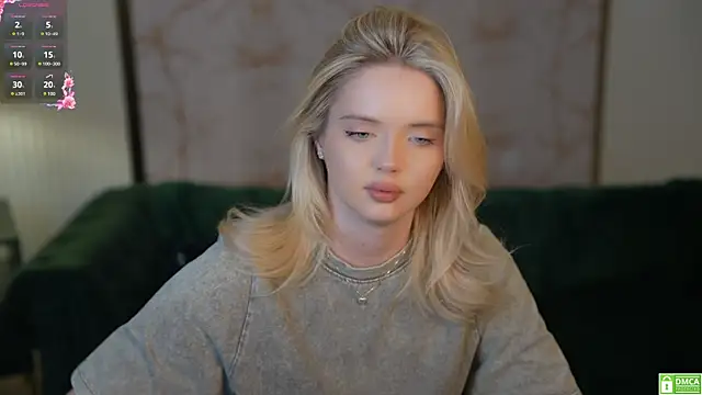 Snapshot of Cassy-Celestial_ chatting on February 4, 2025, 6:14 am Cassy-Celestial online show from February 4, 2025, 6:14 am
