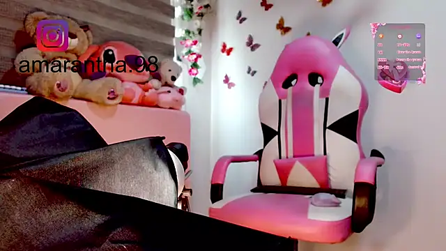 Snapshot of amaranta1411- chatting on November 6, 2025, 5:06 pm amaranta1411- online show from November 6, 2025, 5:06 pm