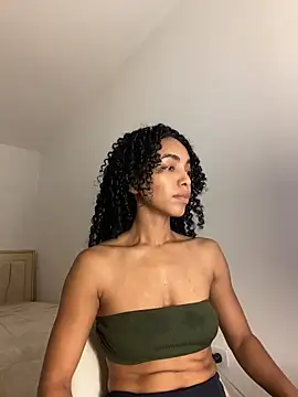 nicoleebony1 online show from June 20, 2026, 9:20 pm