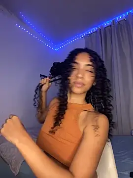 nicoleebony1 online show from October 11, 2025, 9:49 pm