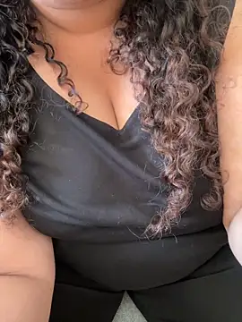 Snehameowwxh online show from December 19, 2025, 7:55 am