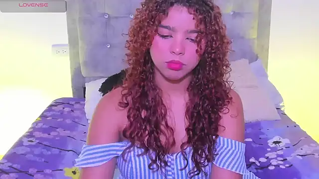 Snapshot of aurora_rodriguez chatting on March 8, 2025, 3:39 am aurora rodriguez online show from March 8, 2025, 3:39 am