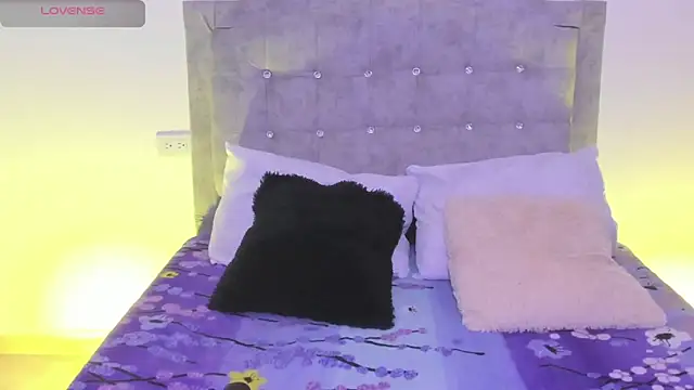 Snapshot of aurora_rodriguez chatting on March 9, 2025, 11:36 am aurora rodriguez online show from March 9, 2025, 11:36 am
