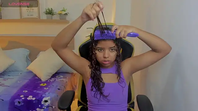 Snapshot of aurora_rodriguez chatting on January 15, 2025, 12:25 pm aurora rodriguez online show from January 15, 2025, 12:25 pm