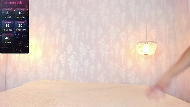 Snapshot of leigh-angels chatting on October 28, 2025, 10:20 pm leigh-angels online show from October 28, 2025, 10:20 pm