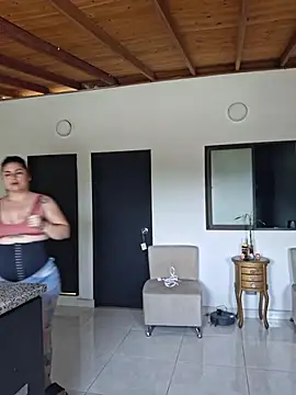 Snapshot of Juliietha_servas chatting on June 25, 2026, 5:29 pm Juliietha servas online show from June 25, 2026, 5:29 pm
