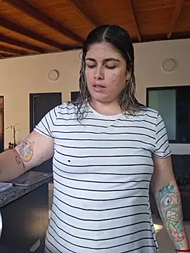 Snapshot of Juliietha_servas chatting on June 28, 2026, 9:54 pm Juliietha servas online show from June 28, 2026, 9:54 pm