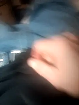 Snapshot of ySqmbVanbe chatting on October 26, 2025, 7:03 pm ySqmbVanbe online show from October 26, 2025, 7:03 pm