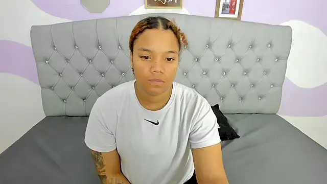 Snapshot of BRIYITHMENA chatting on March 16, 2026, 12:42 pm BRIYITHMENA online show from March 16, 2026, 12:42 pm