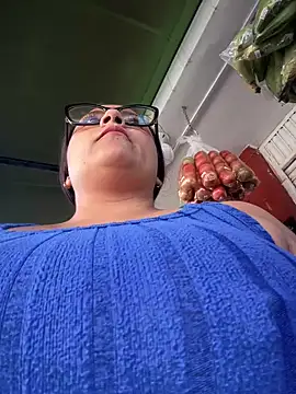 Snapshot of Sol_biglips chatting on January 18, 2025, 7:26 pm Sol biglips online show from January 18, 2025, 7:26 pm