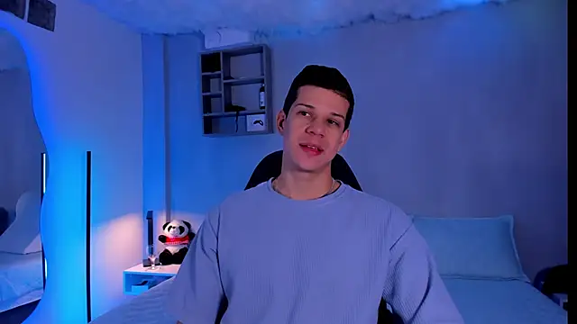 MarcoSullivan online show from October 29, 2025, 1:21 pm