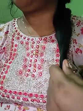 Snapshot of NEHA-DESHI chatting on May 14, 2026, 8:17 pm NEHA-DESHI online show from May 14, 2026, 8:17 pm