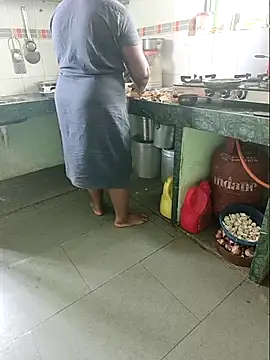 Snapshot of NEHA-DESHI chatting on November 8, 2025, 8:29 am NEHA-DESHI online show from November 8, 2025, 8:29 am