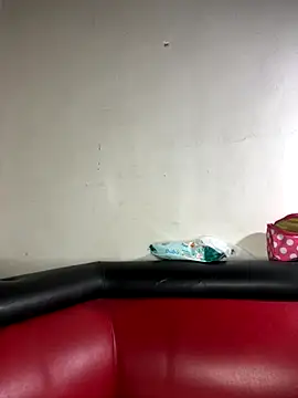 Snapshot of Azuna25 chatting on October 26, 2025, 4:29 pm Azuna25 online show from October 26, 2025, 4:29 pm