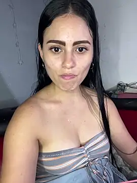 Azuna25 online show from March 18, 2026, 7:48 pm