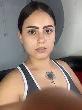Azuna25 online show from June 28, 2026, 1:01 am