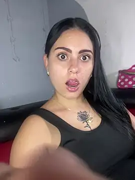 Azuna25 online show from July 21, 2026, 7:37 pm