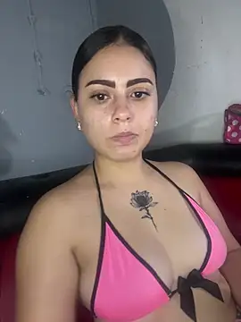 Azuna25 online show from July 8, 2026, 7:47 pm