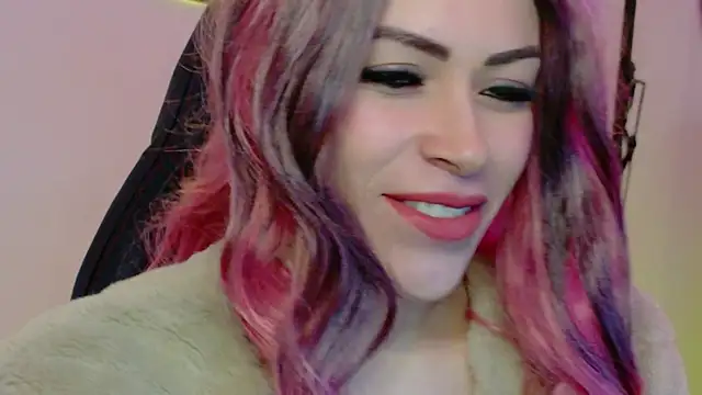 Natalia Montoya online show from July 13, 2026, 10:25 am
