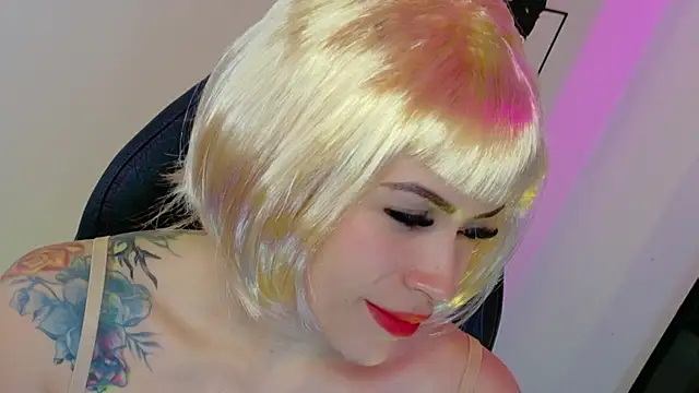 Natalia Montoya online show from July 23, 2026, 1:58 am
