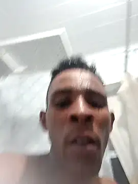 pretosedut online show from April 5, 2026, 9:32 pm