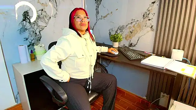 AlixLong online show from January 7, 2026, 3:22 am