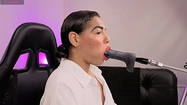 Anabel693 online show from November 7, 2025, 8:52 am