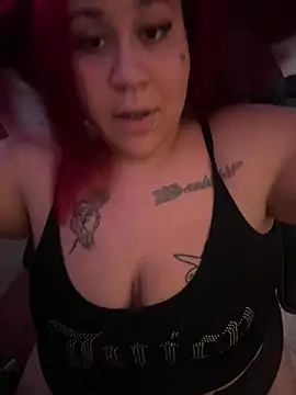 Juicyjordie online show from July 19, 2026, 4:43 am