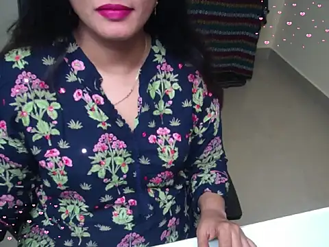 Snapshot of Arushisingh8888 chatting on October 11, 2025, 3:02 pm Arushisingh8888 online show from October 11, 2025, 3:02 pm