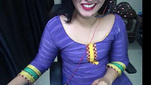 Snapshot of Arushisingh8888 chatting on June 9, 2026, 12:06 pm Arushisingh8888 online show from June 9, 2026, 12:06 pm
