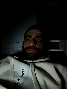Snapshot of Antonio_Vatooo chatting on January 30, 2025, 10:41 pm Antonio Vatooo online show from January 30, 2025, 10:41 pm