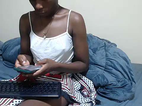 khakiline online show from November 23, 2025, 4:00 am