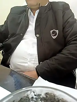 Hot-man39 online show from February 3, 2025, 7:07 am