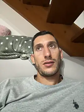 Gionnytav online show from October 9, 2025, 8:20 pm