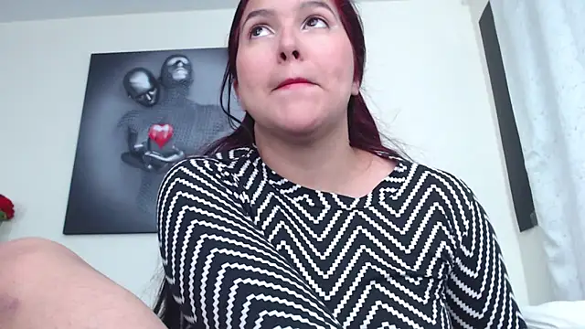 KatrinaRolan online show from April 21, 2026, 10:05 pm