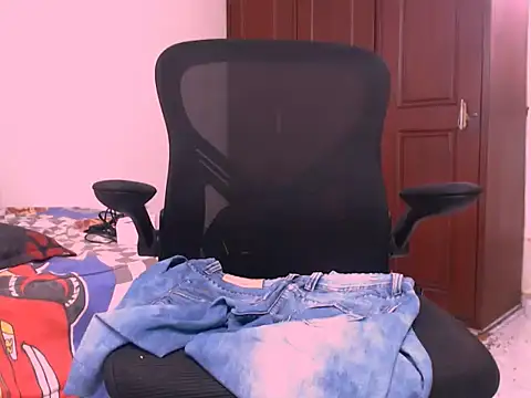 Snapshot of latinhot9631 chatting on November 8, 2025, 2:59 am latinhot9631 online show from November 8, 2025, 2:59 am