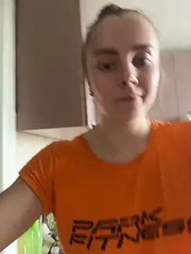 AlisaKissss online show from May 10, 2026, 11:58 am