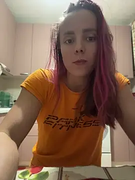 Snapshot of AlisaKissss chatting on August 4, 2026, 5:28 pm AlisaKissss online show from August 4, 2026, 5:28 pm
