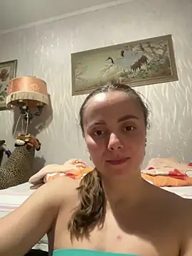 AlisaKissss online show from November 5, 2025, 7:39 pm