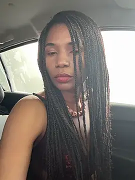 Snapshot of Shantel-Olivia chatting on June 19, 2026, 7:03 am Shantel-Olivia online show from June 19, 2026, 7:03 am